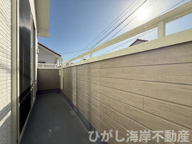茅ヶ崎市今宿　新築戸建　全8棟のバルコニー|南西バルコニー