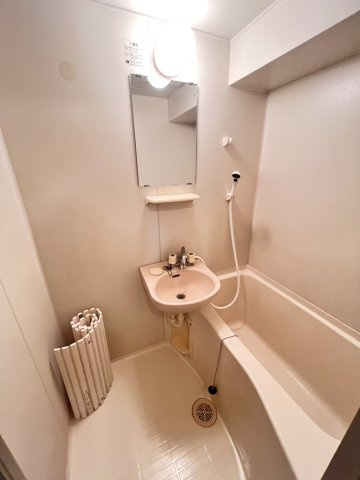 グランディールハイツの浴室