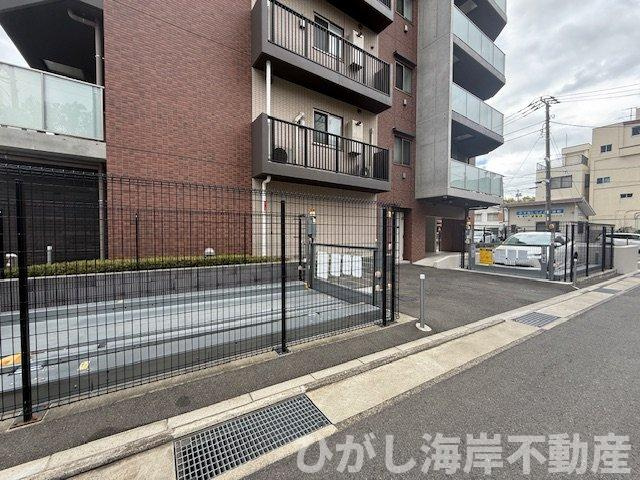 ココステーション湘南平塚の駐車場|敷地内駐車場