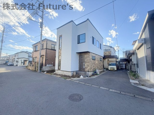 三郷市新和5丁目　新築戸建　全1棟の前面道路含む現地写真|前面道路含む現地写真です。