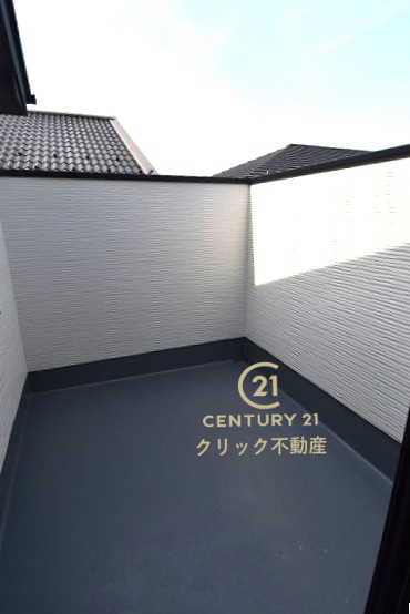 Terrace　水戸市笠原町　2期 　4のバルコニー|日当たり良好なバルコニーです。気分転換に出るだけでも、晴れた日にお洗濯物やお布団を一気に干すのも気持ちがいい♪
