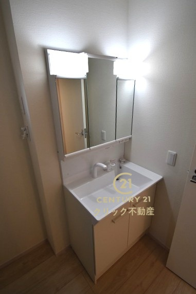 Terrace　水戸市笠原町　2期 　4の独立洗面台|洗面台は洗練されたシンプルなデザインでお手入れも楽です。