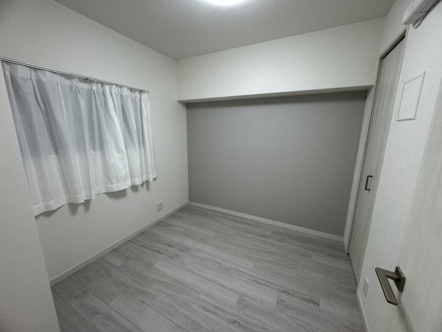 新宿ニューハウジングの洋室|クローゼット有