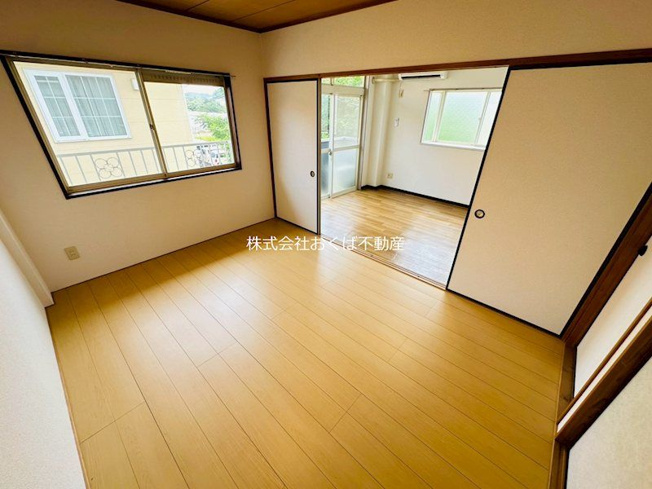 【洋室】 | エルハイツイッセー | 個人の部屋や寝室として使える洋室です