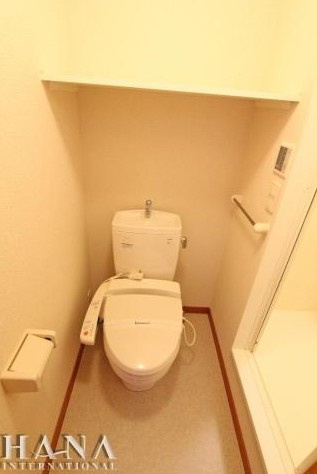 レオパレスエクレールのトイレ
