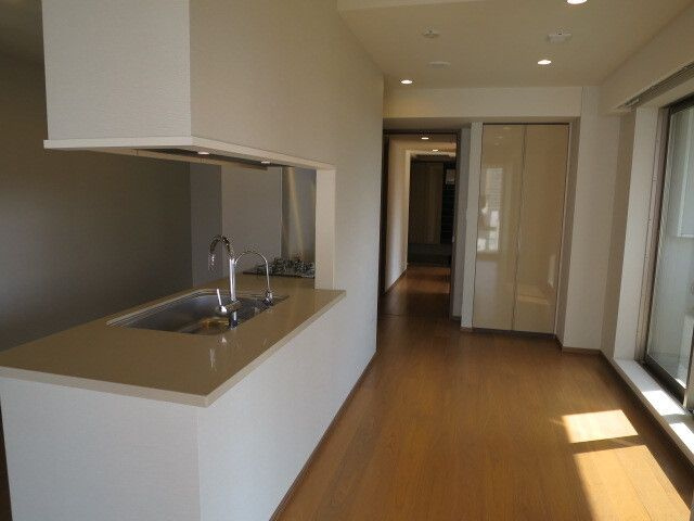 ザ・神宮前レジデンスのキッチン