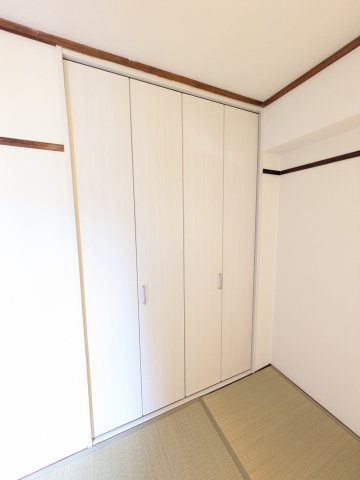 青山コーポAの和室