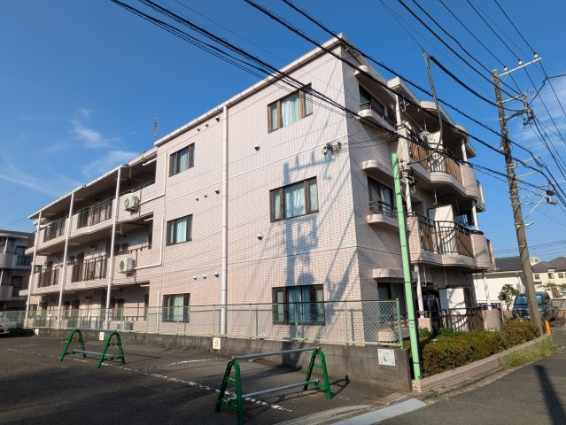 青山コーポAの外観