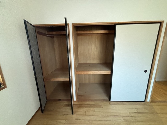 サンヒルズ庚午の収納