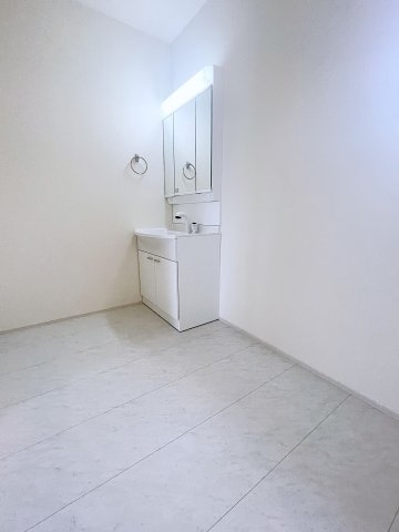 新築戸建・建売　本宮市岩根　Livele Garden　全12棟の独立洗面台