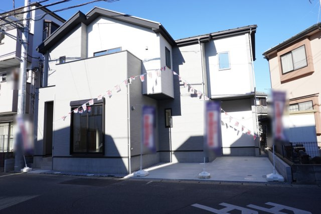 越谷市蒲生西町2丁目 新築分譲住宅の外観