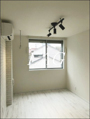 【居間・リビング】 | コンフォート東向島 | 洋室のお部屋です。