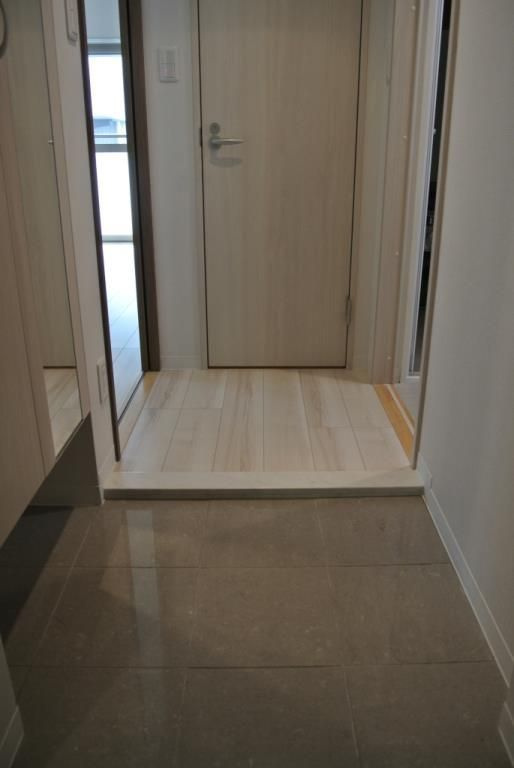 カーサ レシュールの玄関