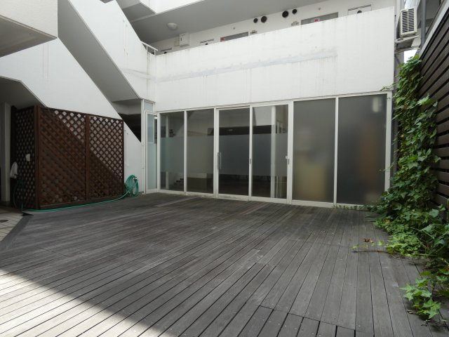 【バルコニー】 | スーパーコート長居公園フロント