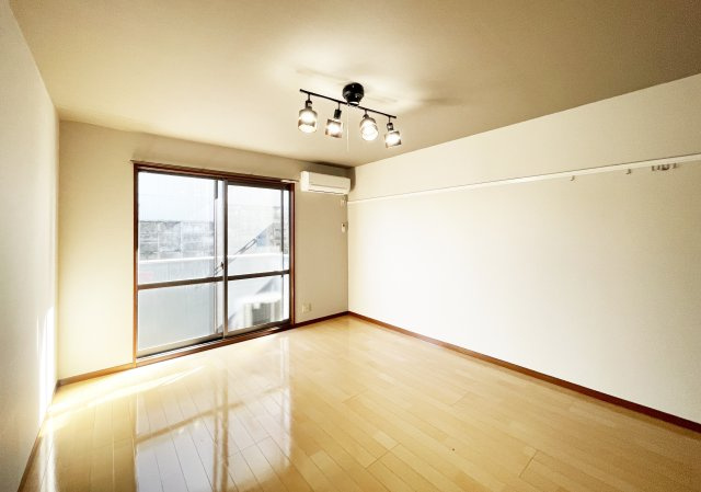 シャーメゾン　エトワールの居間・リビング