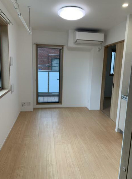 Maison K の居間・リビング