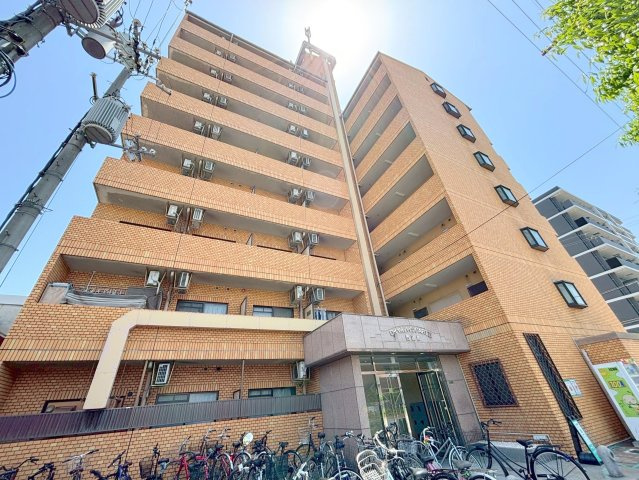 ロイヤルハイツ西淡路Part2の外観