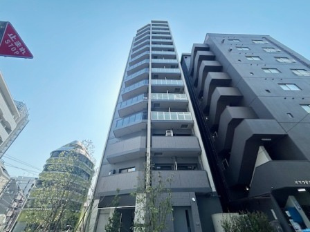 ロイジェント駒込六義園の外観