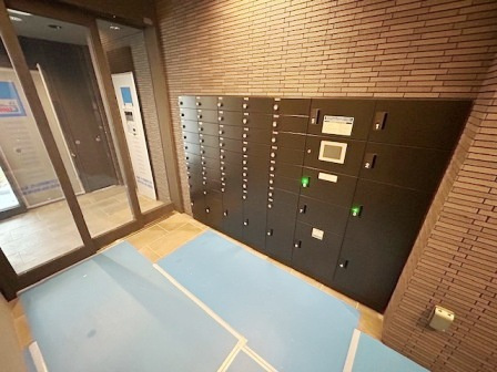 ロイジェント駒込六義園のロビー