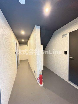 【ロビー】 | badge tomoi EstⅡ