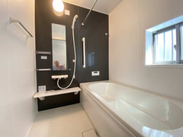 『八王子市新築戸建て』八王子市川口町2120-1【仲介手数料無料】　１７期の浴室|～仲介手数料無料☆八王子ひなた不動産～　八王子市川口町　新築戸建て