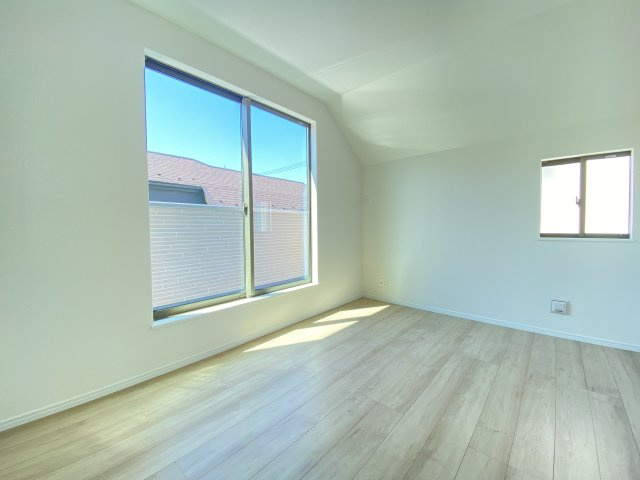 『八王子市新築戸建て』八王子市川口町2120-1【仲介手数料無料】　１７期の洋室|～仲介手数料無料☆八王子ひなた不動産～　八王子市川口町　新築戸建て