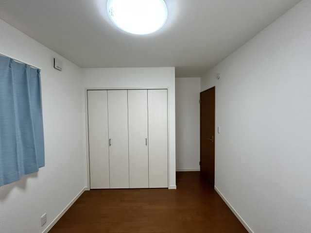 坂井町3丁目　中古戸建の洋室