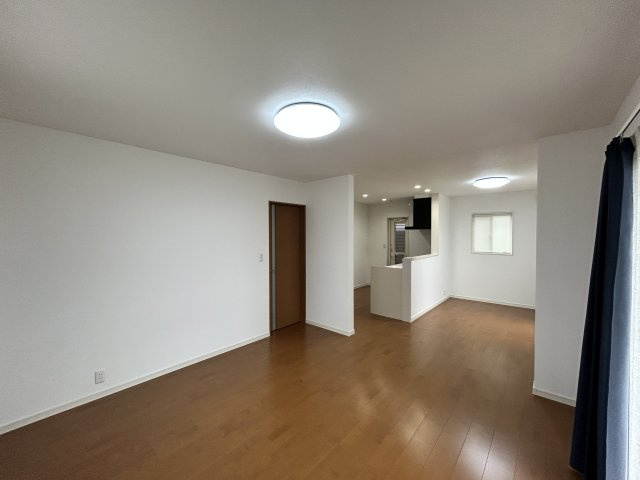 坂井町3丁目　中古戸建の居間・リビング