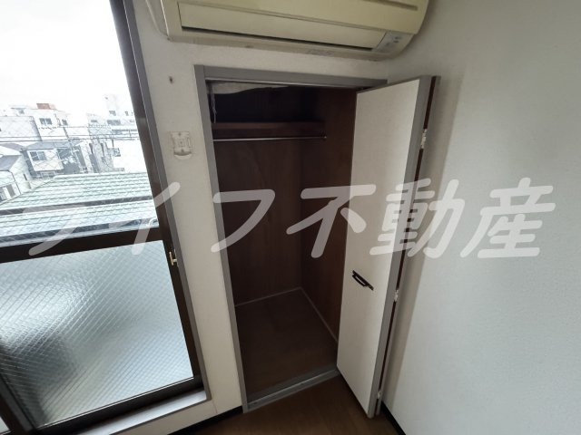 新深江ツリガミビルパートⅠの収納|小物を収納するのに便利です