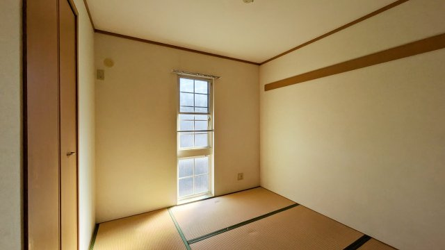 【寝室】