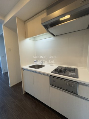 【キッチン】 | コンフォリア阿波座 | 2口ガスキッチンで楽しくお料理♪上部に棚があって便利です♪