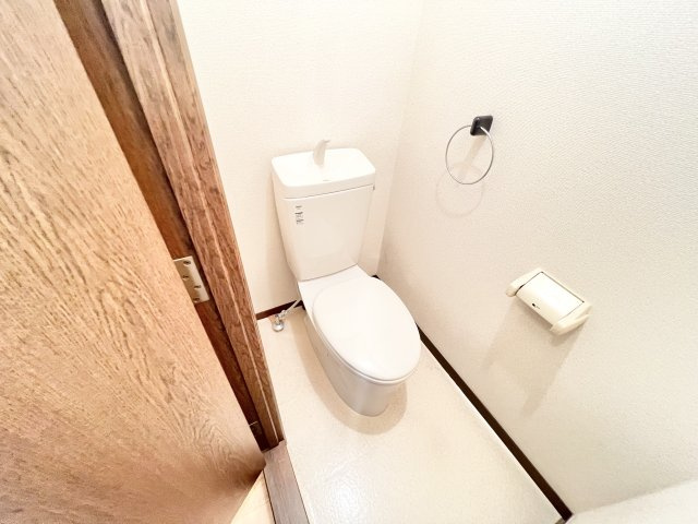 ファミーユ恵（ケイ）のトイレ|※別部屋参考写真