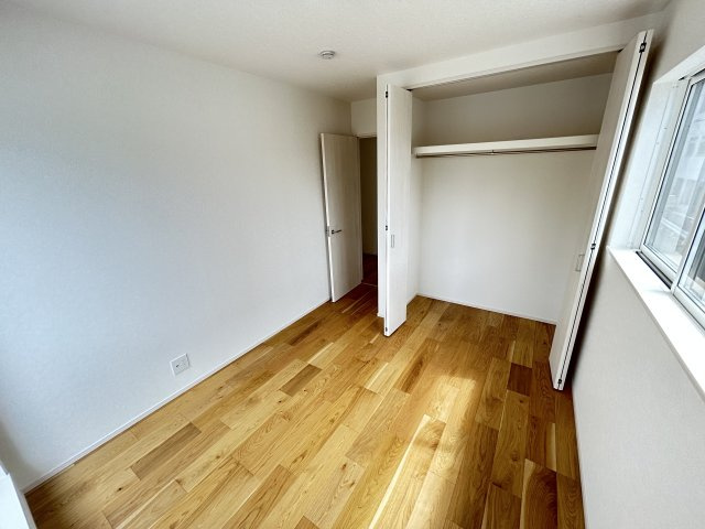 神戸市西区北別府5丁目戸建　2号地の洋室