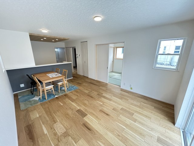 神戸市西区北別府5丁目新築戸建　2号地の居間・リビング