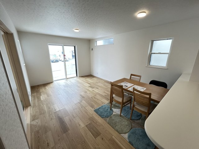 神戸市西区北別府5丁目新築戸建　2号地の居間・リビング