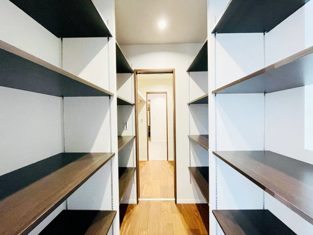 『八王子市新築戸建て』八王子市長沼町60-2【仲介手数料無料】の収納|～仲介手数料無料☆八王子ひなた不動産～八王子市長沼町　新築戸建て