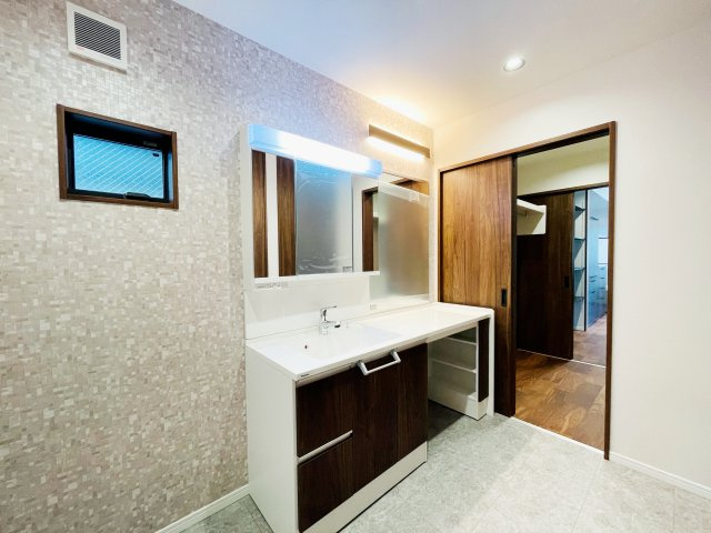 『八王子市新築戸建て』八王子市長沼町60-2【仲介手数料無料】の洗面所|～仲介手数料無料☆八王子ひなた不動産～八王子市長沼町　新築戸建て