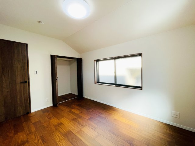 『八王子市新築戸建て』八王子市長沼町60-2【仲介手数料無料】の洋室|～仲介手数料無料☆八王子ひなた不動産～八王子市長沼町　新築戸建て