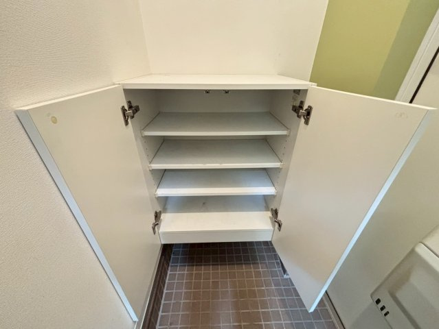 ミグ・ノンの収納