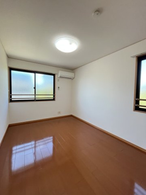 【洋室】 | リビングタウン弓ヶ浜B棟