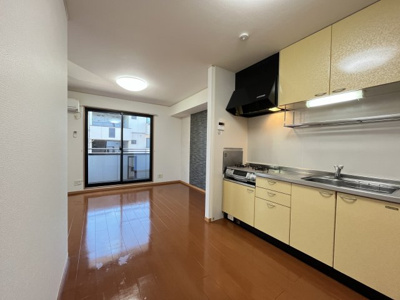 【居間・リビング】 | リビングタウン弓ヶ浜B棟