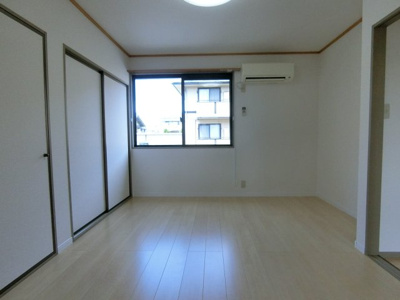 【洋室】 | パストラル米原A棟