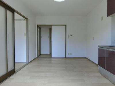 【居間・リビング】 | パストラル米原A棟