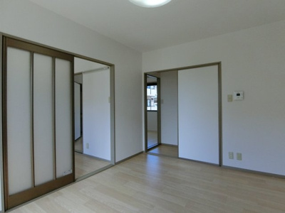 【居間・リビング】 | パストラル米原A棟