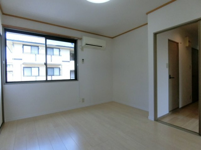 【洋室】 | パストラル米原A棟