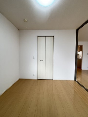 【洋室】 | リバーポートSei