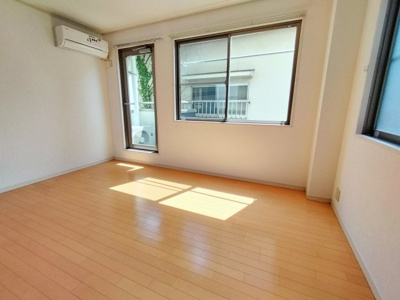 【居間・リビング】 | アトラスカーロ弐番館