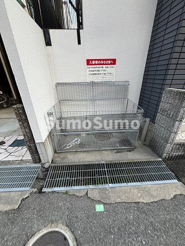 フェアリーテール出屋敷の外観