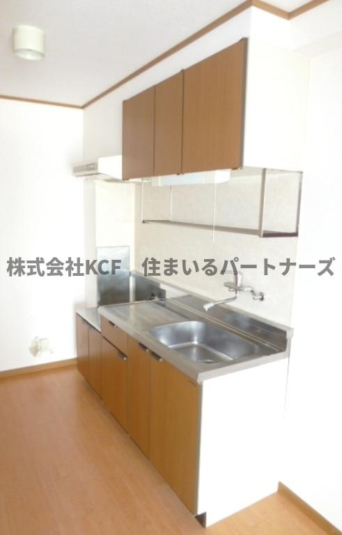 アメニティⅡのキッチン|コンパクトなキッチンで掃除もラクラク