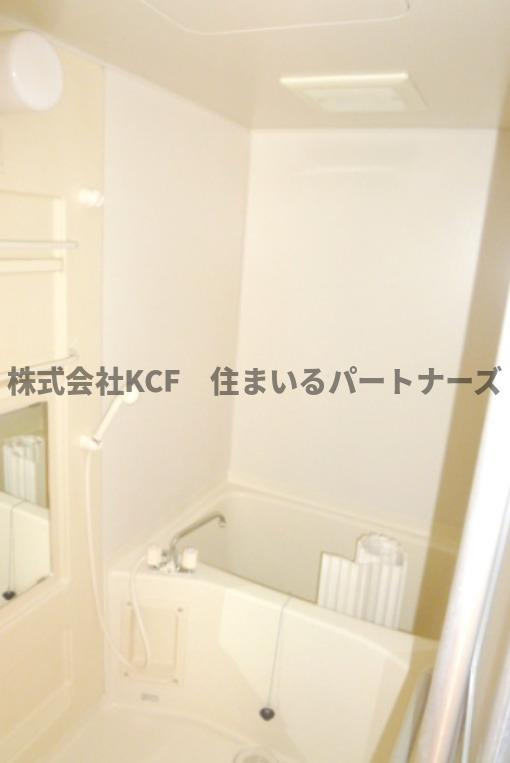 アメニティⅡの浴室|きれいなお風呂です